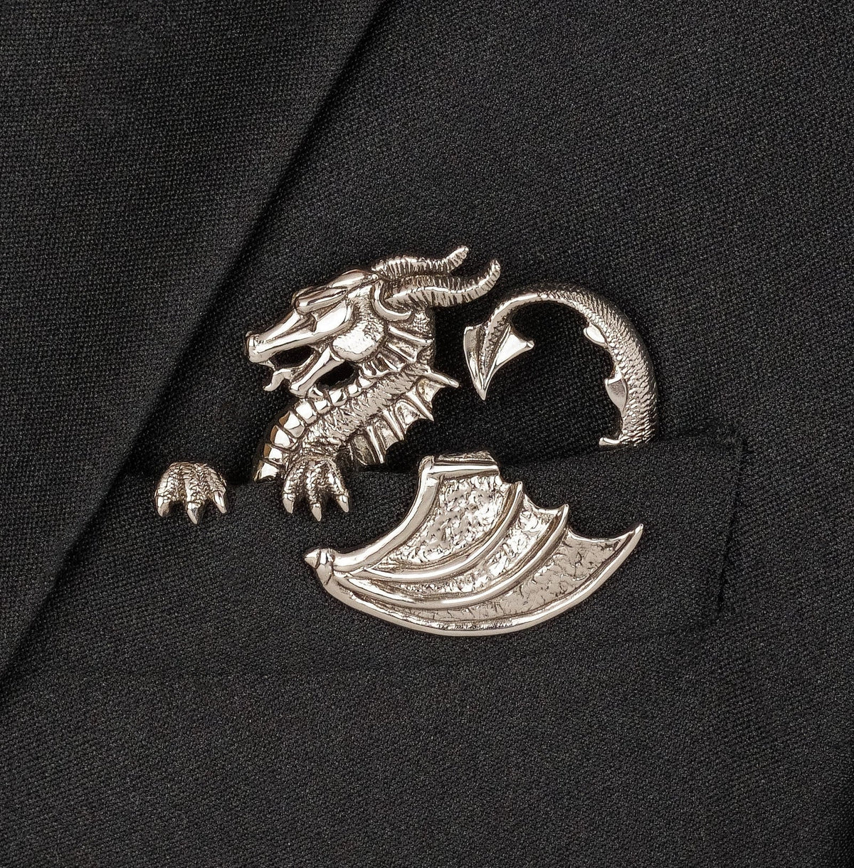 ✨ Luxury Sculpted Animal Brooch – Premium Statement Piece for Suits & Blazers