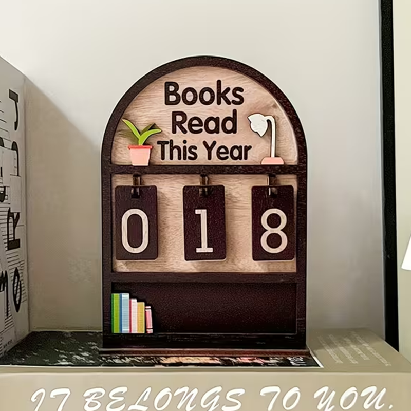 Wooden sign for the annual reading 📚✨